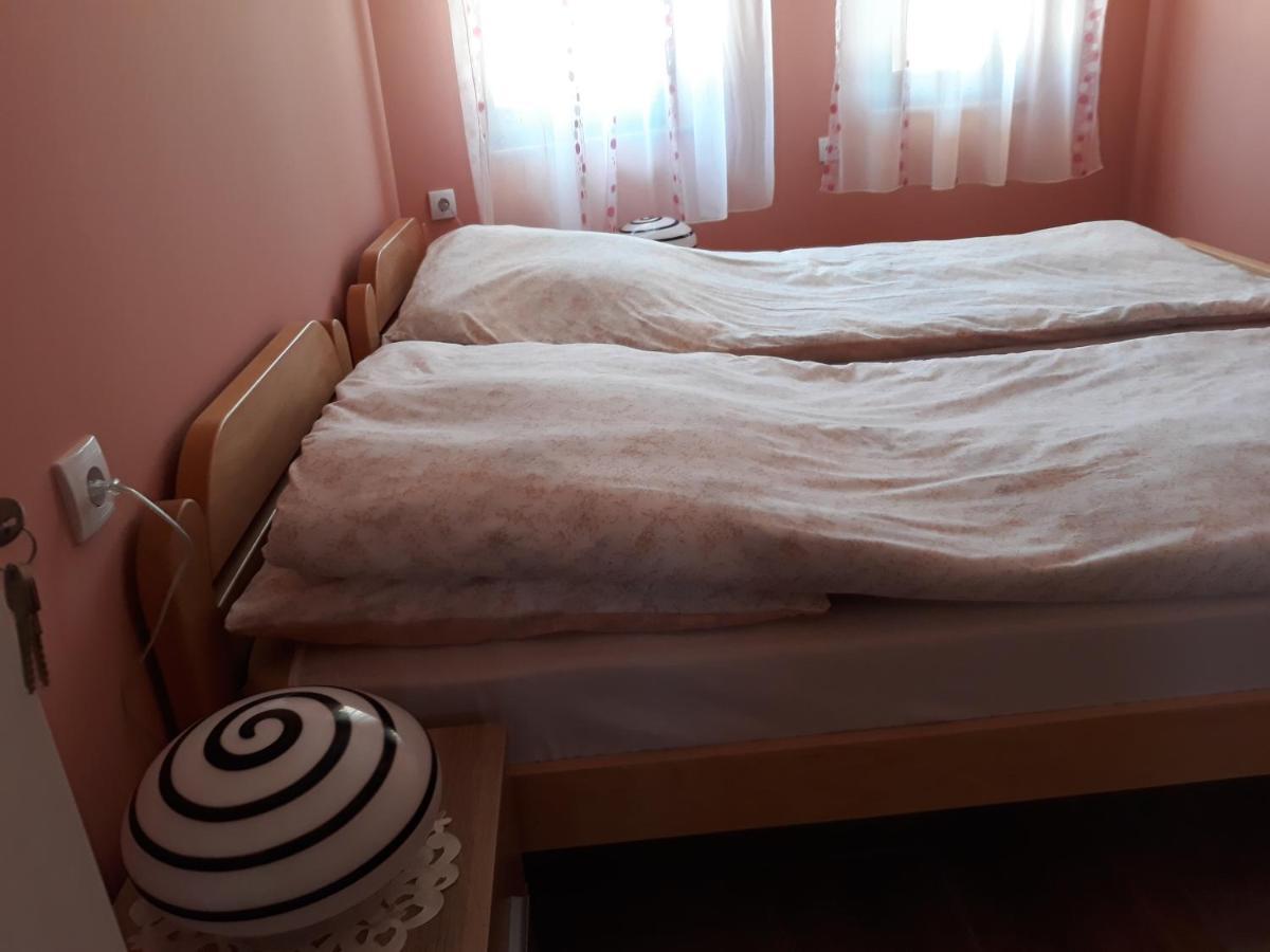 Andi Apartman Pacir Exterior foto